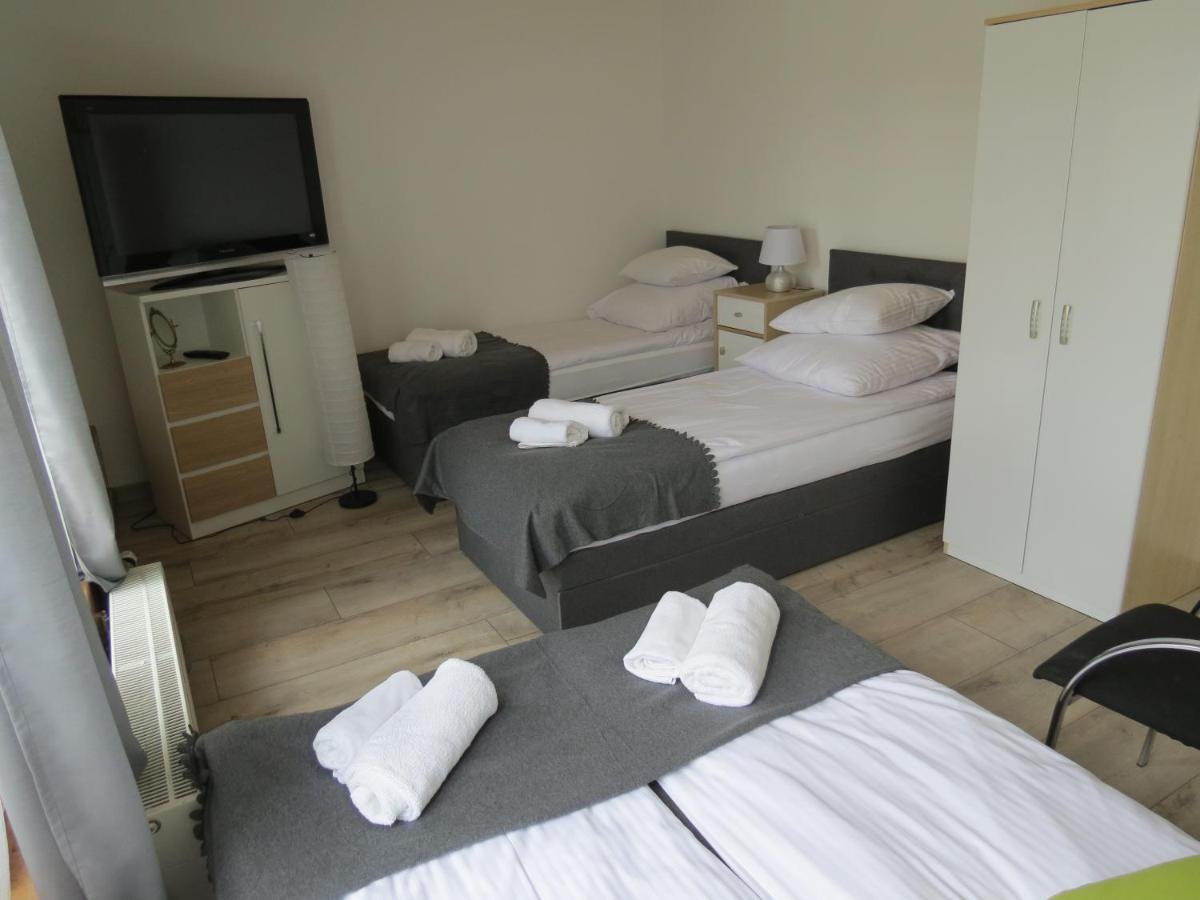 Apartamenty Katarina 下乌斯奇基 外观 照片