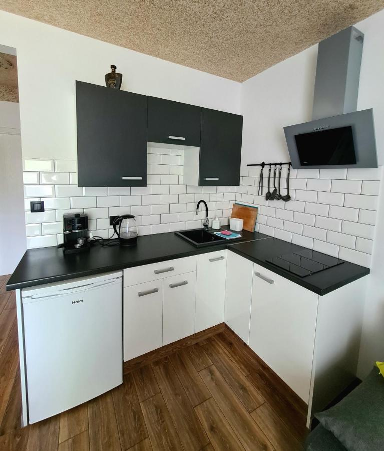 Apartamenty Katarina 下乌斯奇基 外观 照片