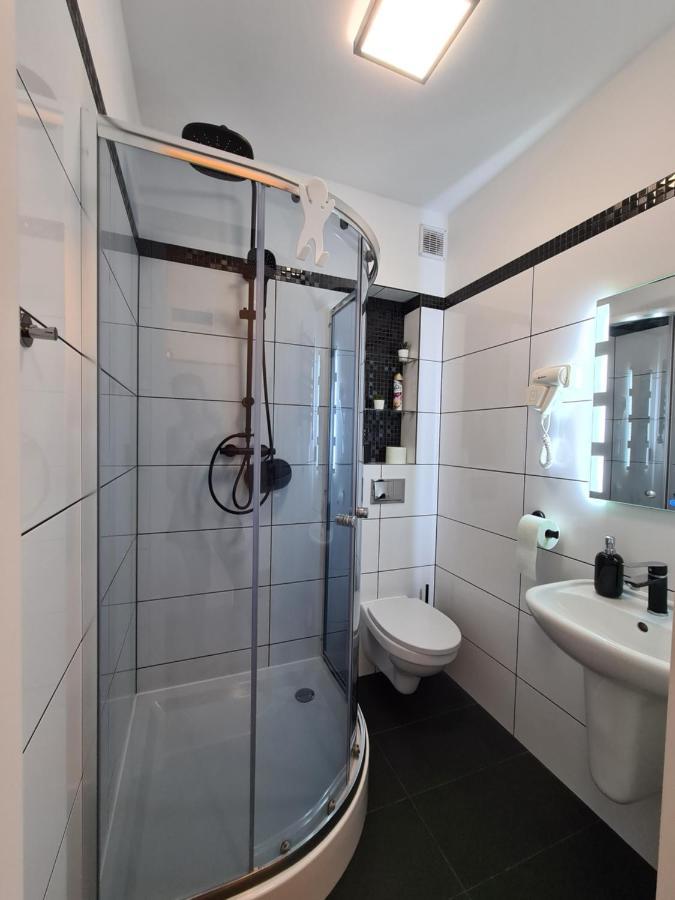 Apartamenty Katarina 下乌斯奇基 外观 照片