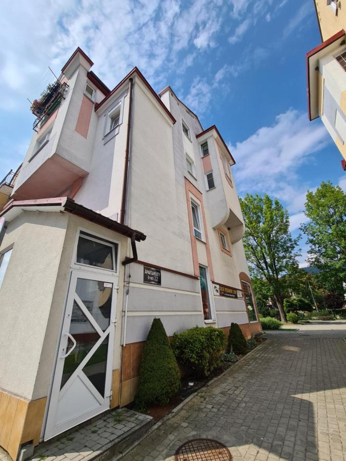 Apartamenty Katarina 下乌斯奇基 外观 照片