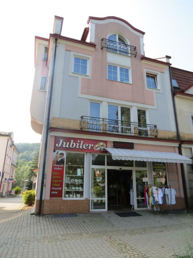 Apartamenty Katarina 下乌斯奇基 外观 照片